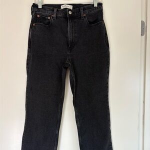 Abercrombie & Fitch Women's Black Ankle Straight Ultra High Rise Jeans